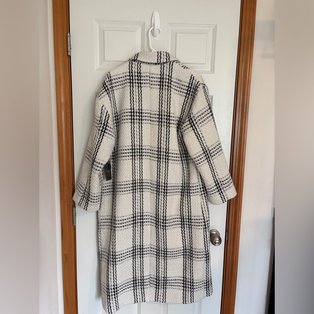Vince Camuto Coat - Picture 5 of 7